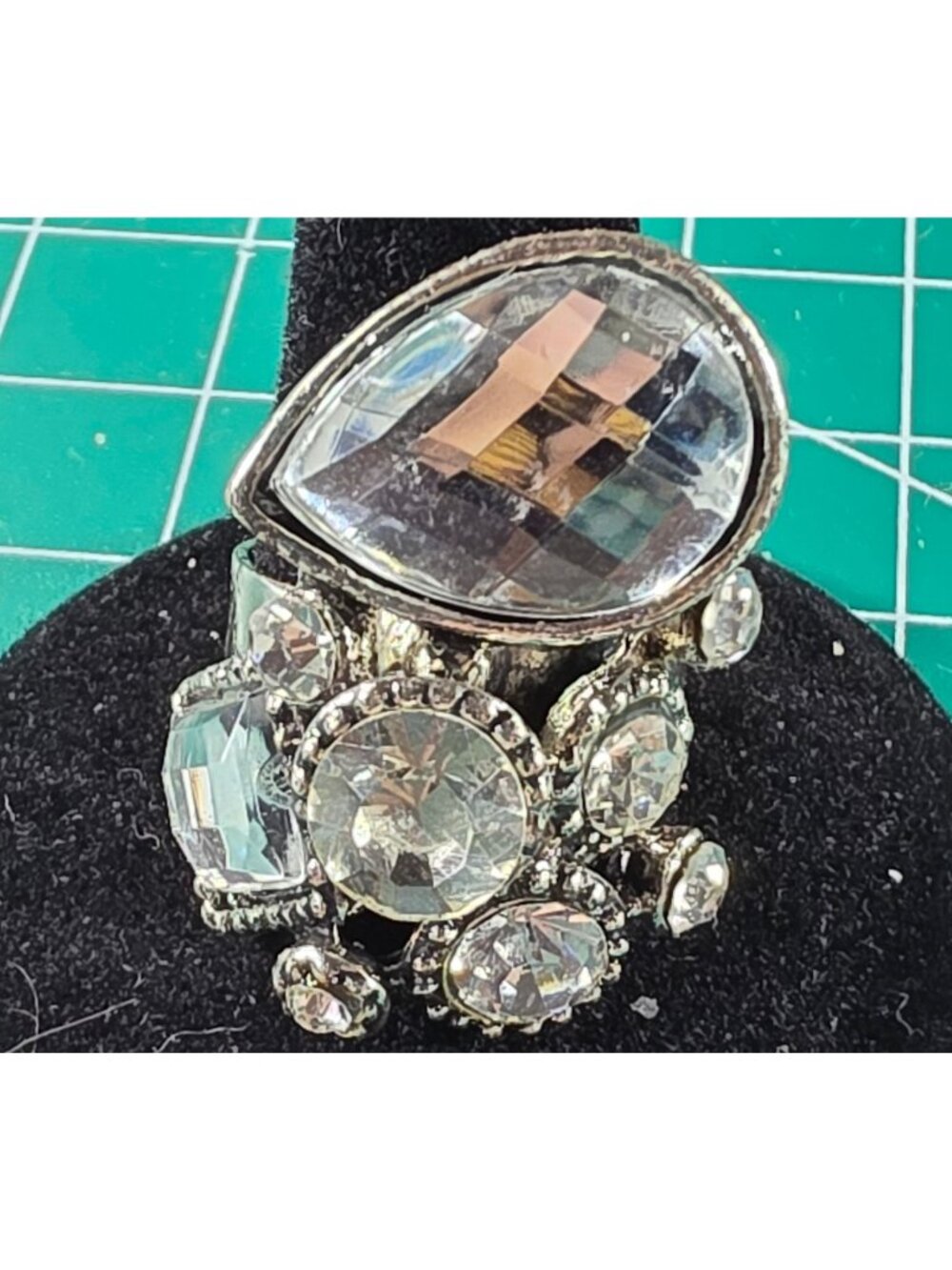 Silver-Tone Adjustable Cocktail Ring Clear accents Geometric fashion jewelry